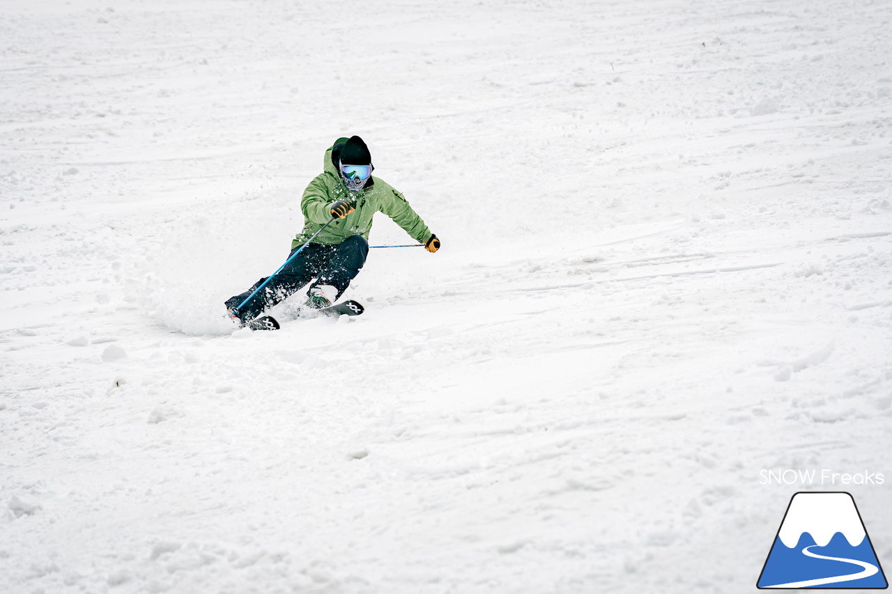 サッポロテイネ｜今シーズンは春セッション！プロスキーヤー・谷藤昌司さんと滑る１日。まさかのパウダー？！